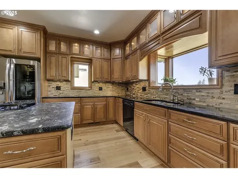 16680 SW Finnigan Hill Road Hillsboro OR 97123