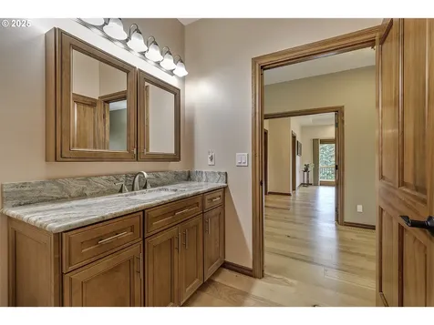 16680 SW Finnigan Hill Road Hillsboro OR 97123