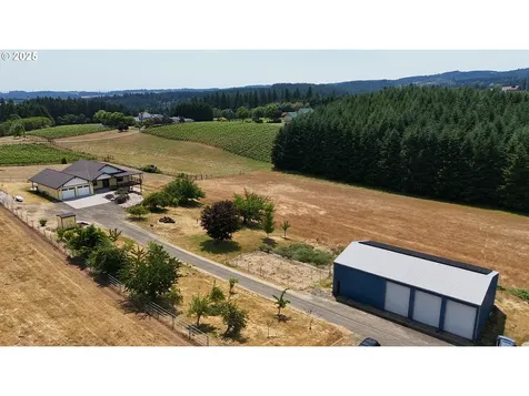 16680 SW Finnigan Hill Road Hillsboro OR 97123