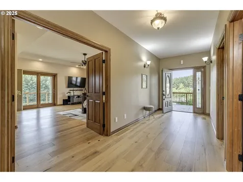16680 SW Finnigan Hill Road Hillsboro OR 97123