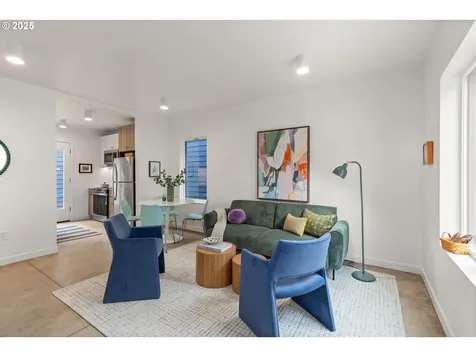 9963 SE Cottage Lane Milwaukie OR 97222