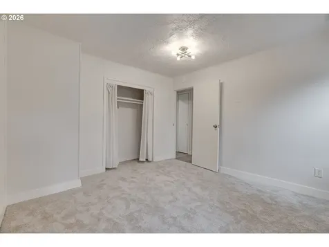 3311 3315 SE 127th Place Portland OR 97236