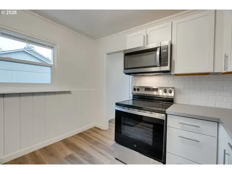 3311 3315 SE 127th Place Portland OR 97236