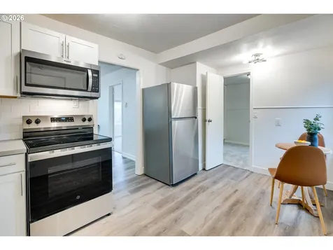 3311 3315 SE 127th Place Portland OR 97236