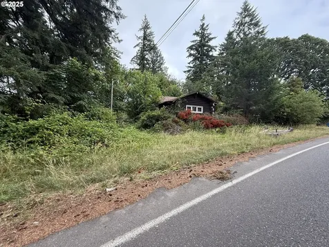 34719 NW Pacific Highway La Center WA 98629