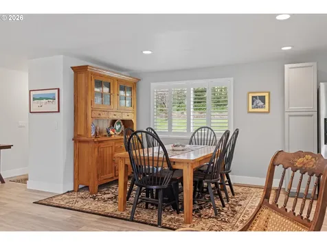 99554 Lone Pine Lane Myrtle Point OR 97458