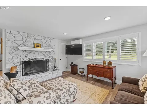99554 Lone Pine Lane Myrtle Point OR 97458