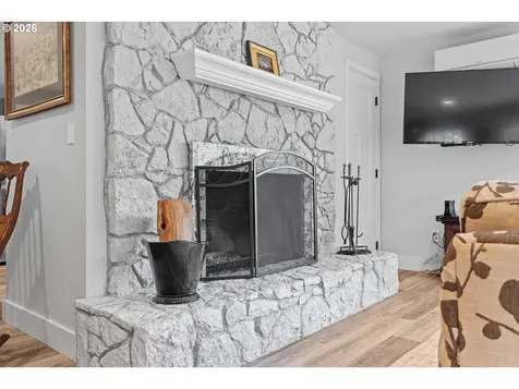 99554 Lone Pine Lane Myrtle Point OR 97458