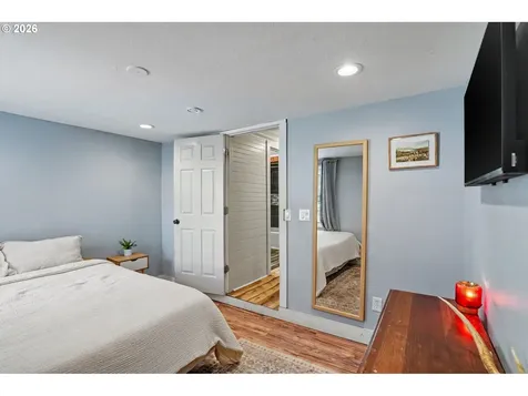 295 10th Street Lyons OR 97358