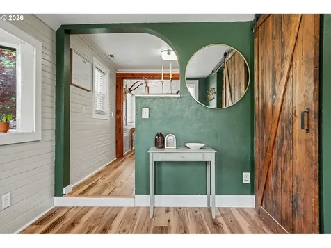 295 10th Street Lyons OR 97358