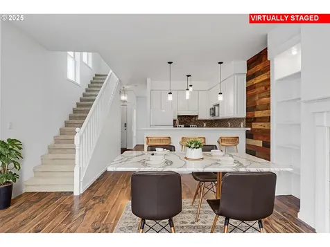 4815 SW 1st Avenue Portland OR 97239