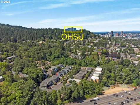 4815 SW 1st Avenue Portland OR 97239