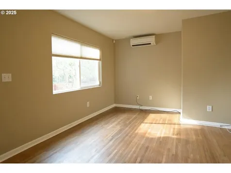 5256 NE 72nd Avenue Portland OR 97218