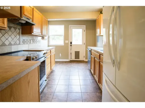 5256 NE 72nd Avenue Portland OR 97218