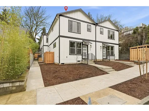 524 S Texas Street Portland OR 97219