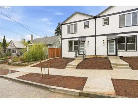 524 S Texas Street Portland OR 97219