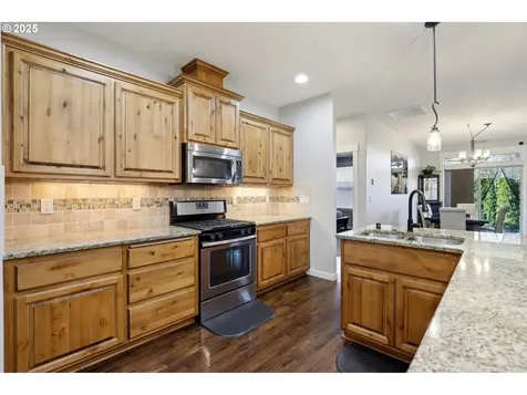 10504 NE 153rd Avenue Vancouver WA 98682