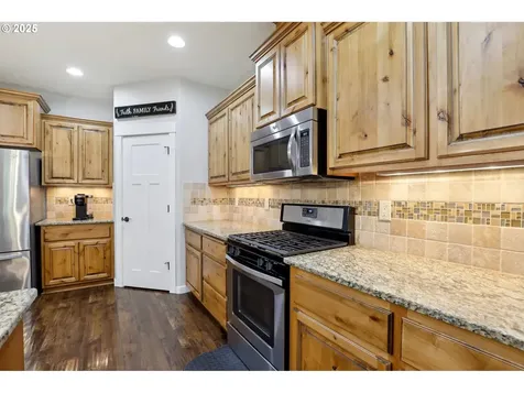 10504 NE 153rd Avenue Vancouver WA 98682