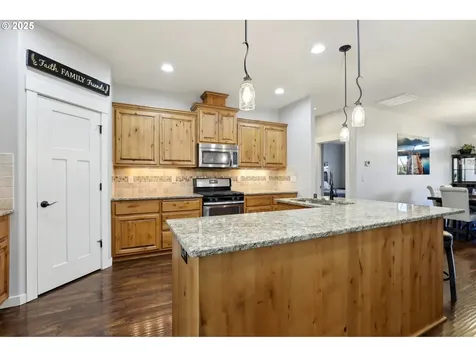 10504 NE 153rd Avenue Vancouver WA 98682