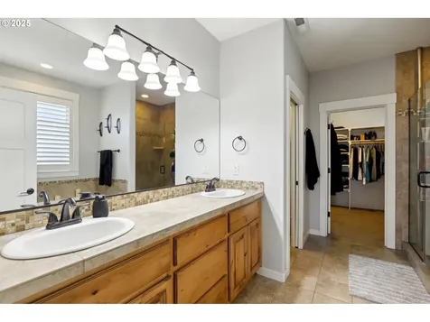 10504 NE 153rd Avenue Vancouver WA 98682