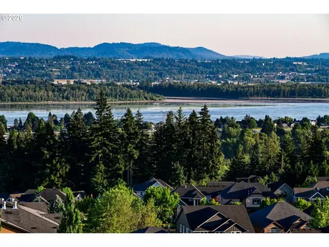 688 W X Street Washougal WA 98671