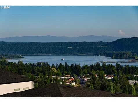 688 W X Street Washougal WA 98671
