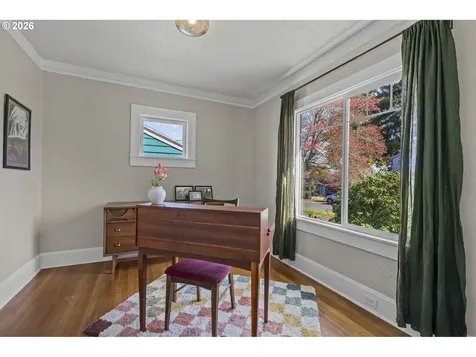 4557 NE 98th Avenue Portland OR 97220