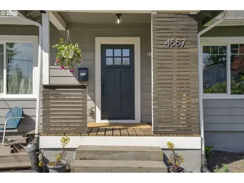 4557 NE 98th Avenue Portland OR 97220