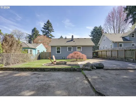 4557 NE 98th Avenue Portland OR 97220