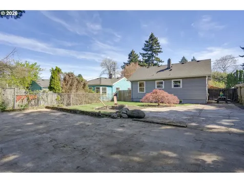4557 NE 98th Avenue Portland OR 97220