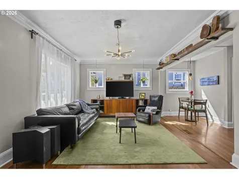 4557 NE 98th Avenue Portland OR 97220