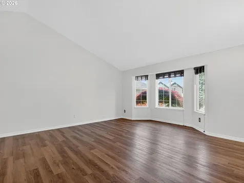 4940 Keiko Court NE Salem OR 97305