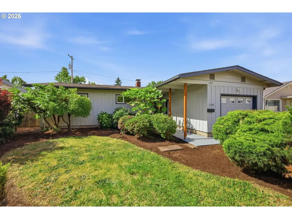 1343 Quinalt Street Springfield OR 97477