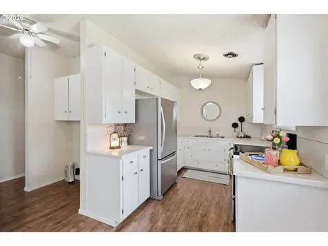 1343 Quinalt Street Springfield OR 97477