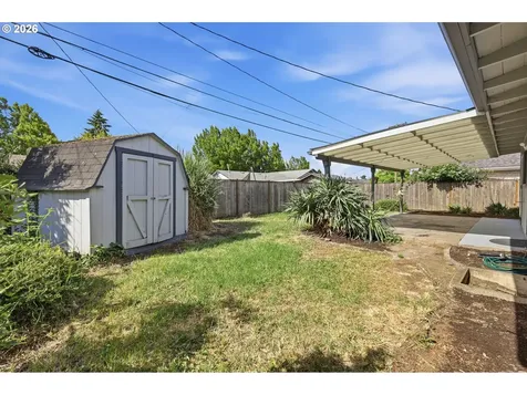 1343 Quinalt Street Springfield OR 97477