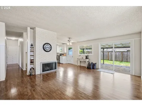 1343 Quinalt Street Springfield OR 97477