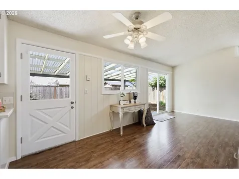 1343 Quinalt Street Springfield OR 97477