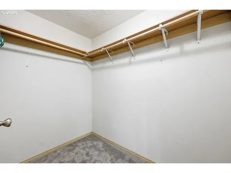 279 S 71st Street Springfield OR 97478