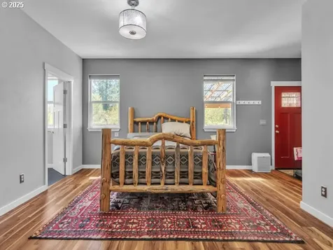 138 Carey Court Falls City OR 97344