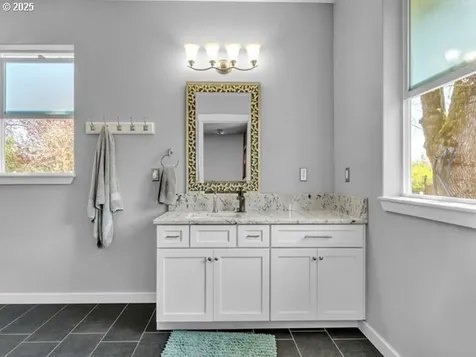 138 Carey Court Falls City OR 97344