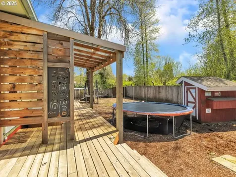 138 Carey Court Falls City OR 97344