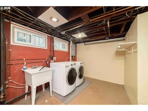 3203 SE Tibbetts Street Portland OR 97202
