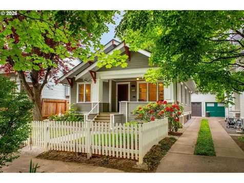 3203 SE Tibbetts Street Portland OR 97202