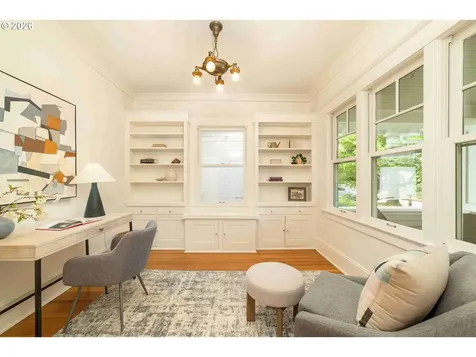 3203 SE Tibbetts Street Portland OR 97202