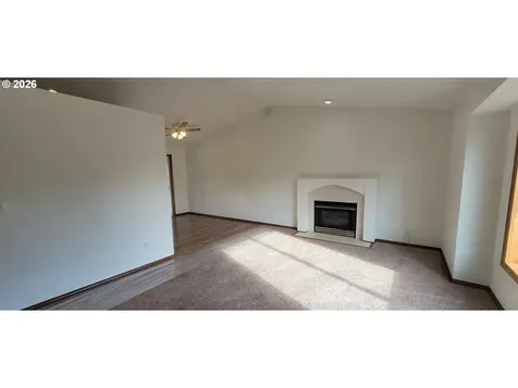 3857 SE 136th Avenue Portland OR 97236