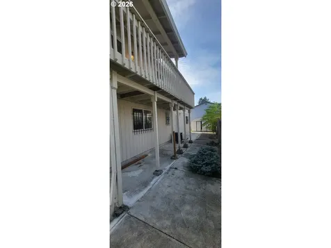 3857 SE 136th Avenue Portland OR 97236