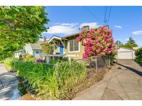 4434 SE 26th Avenue Portland OR 97202