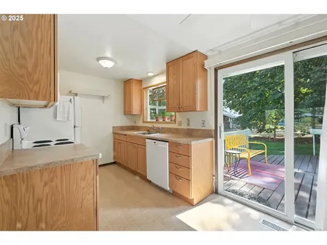 18969 Lafayette Avenue Oregon City OR 97045