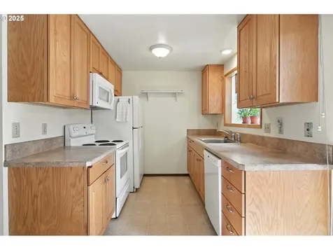 18969 Lafayette Avenue Oregon City OR 97045