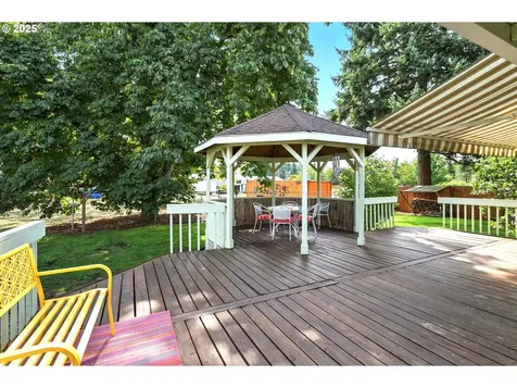 18969 Lafayette Avenue Oregon City OR 97045